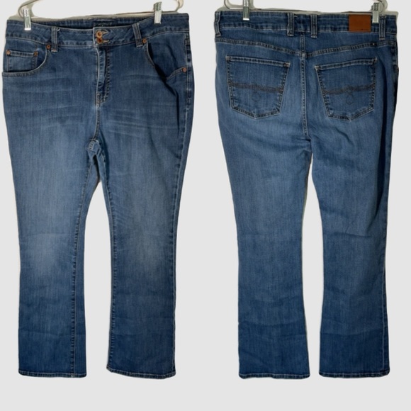 Lucky brand jeans Emma boot cut, medium blue jeans size 16 W - Picture 2 of 7